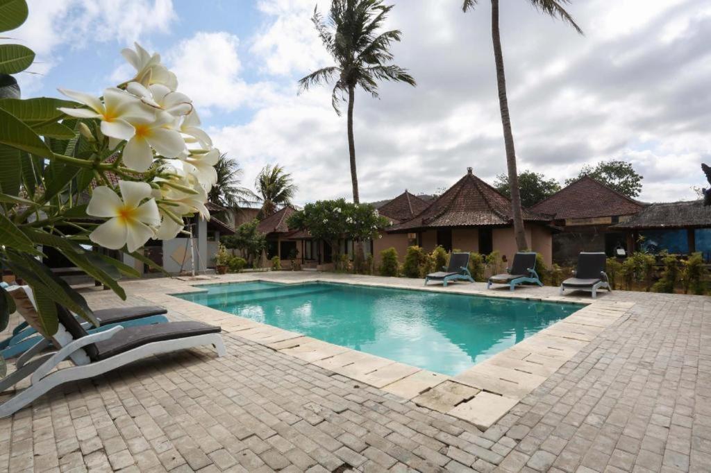 Collection O 1651 Purnama Beach Hotel Kuta  Экстерьер фото