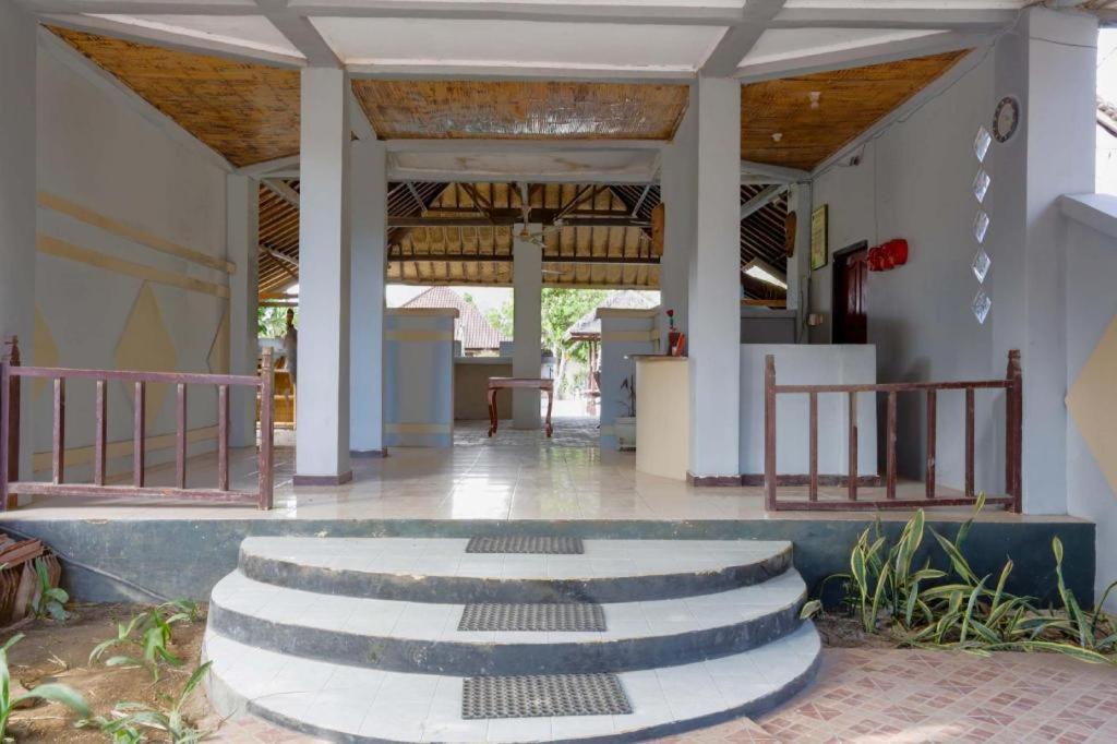 Collection O 1651 Purnama Beach Hotel Kuta  Экстерьер фото